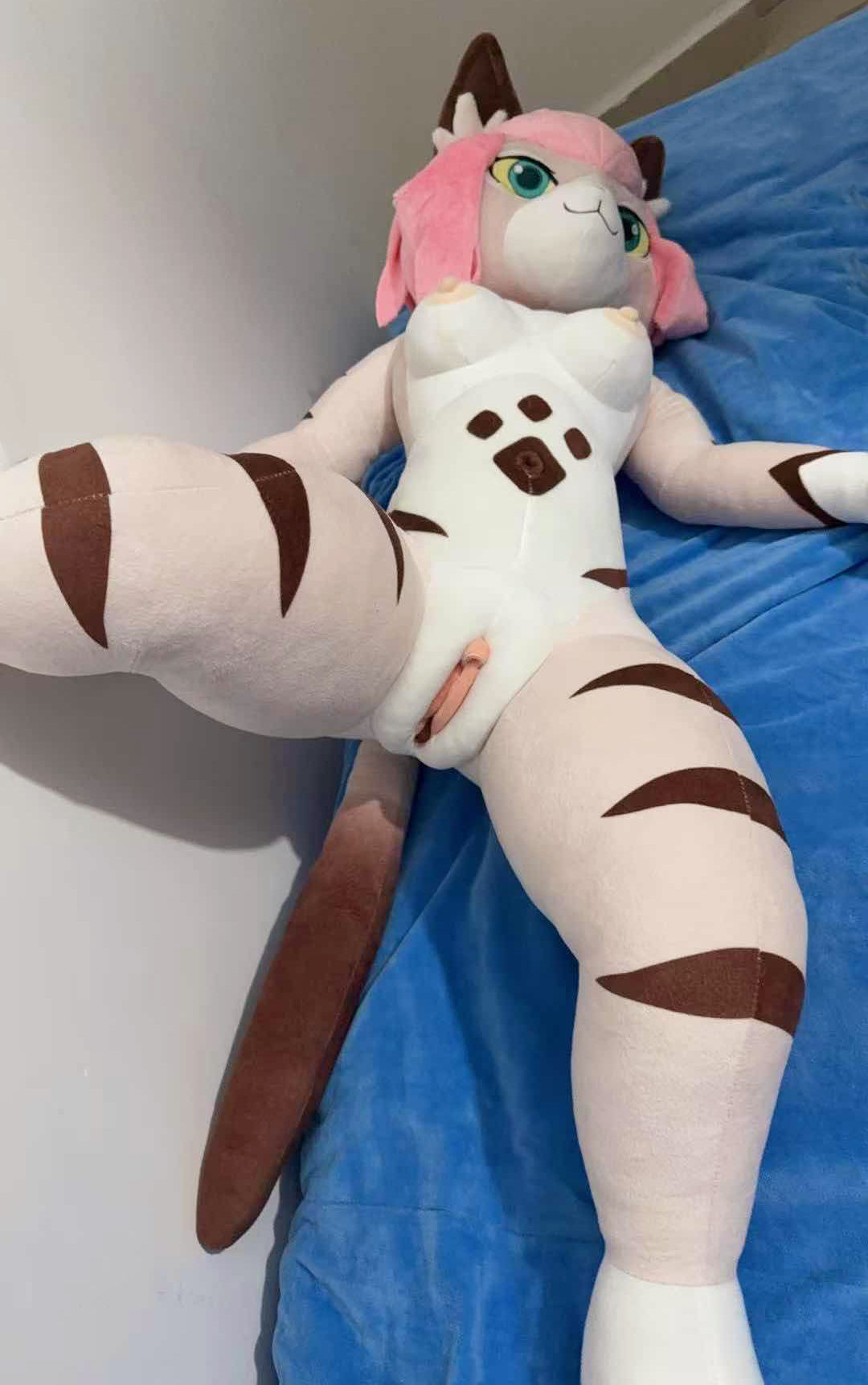[M] Life-sized Tabby Cat Plush Doll (PRE-ORDER)